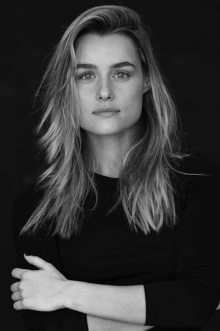 Kelly Bailey backdrop