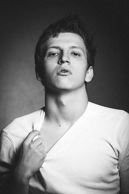 Maciej Musiałowski backdrop