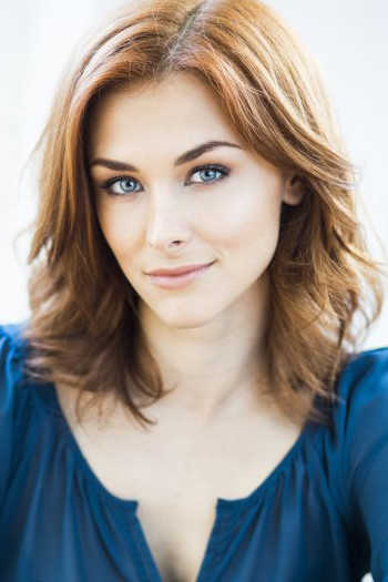 Anne-Julie Proulx backdrop