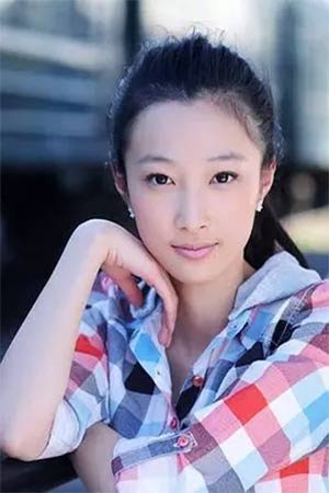 Wang Zitong backdrop