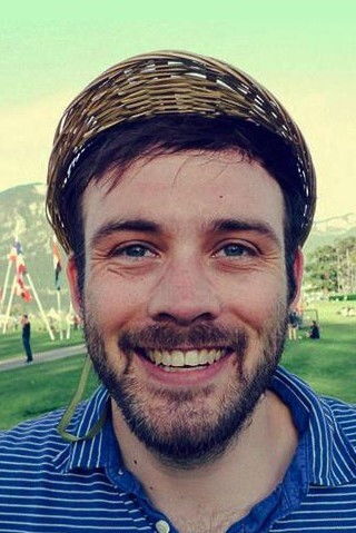 Kristian Andrews backdrop