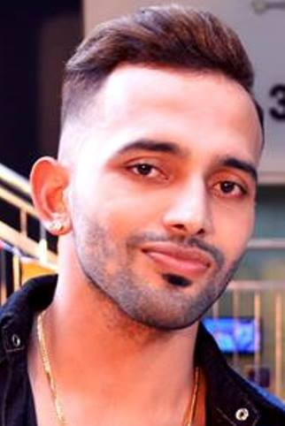 Vinod Mohana Sundaram backdrop