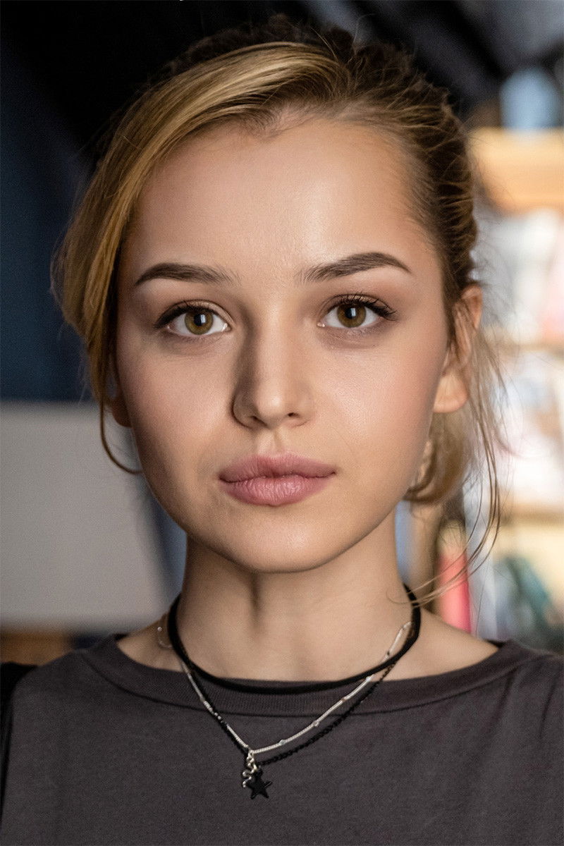 Vasilina Yuskovets backdrop