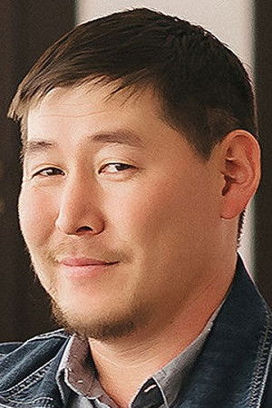 Stepan Burnashev backdrop