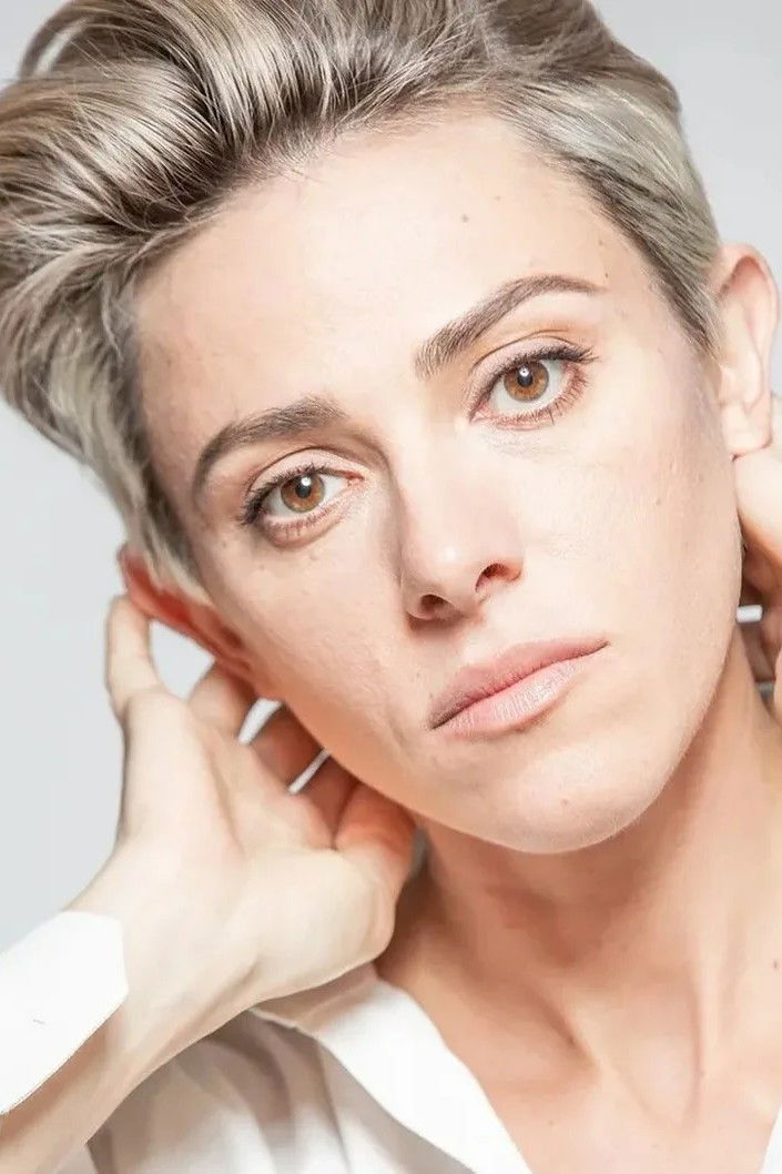 Kristina Ra backdrop