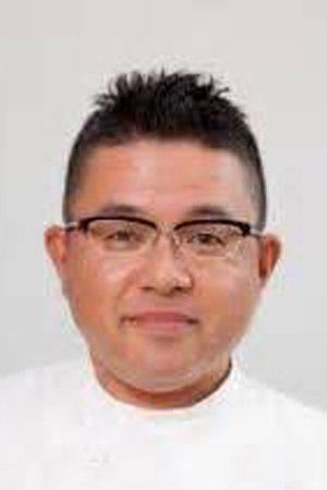 Kenji Ishihara backdrop