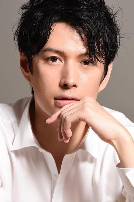 Hitoshi Kato backdrop