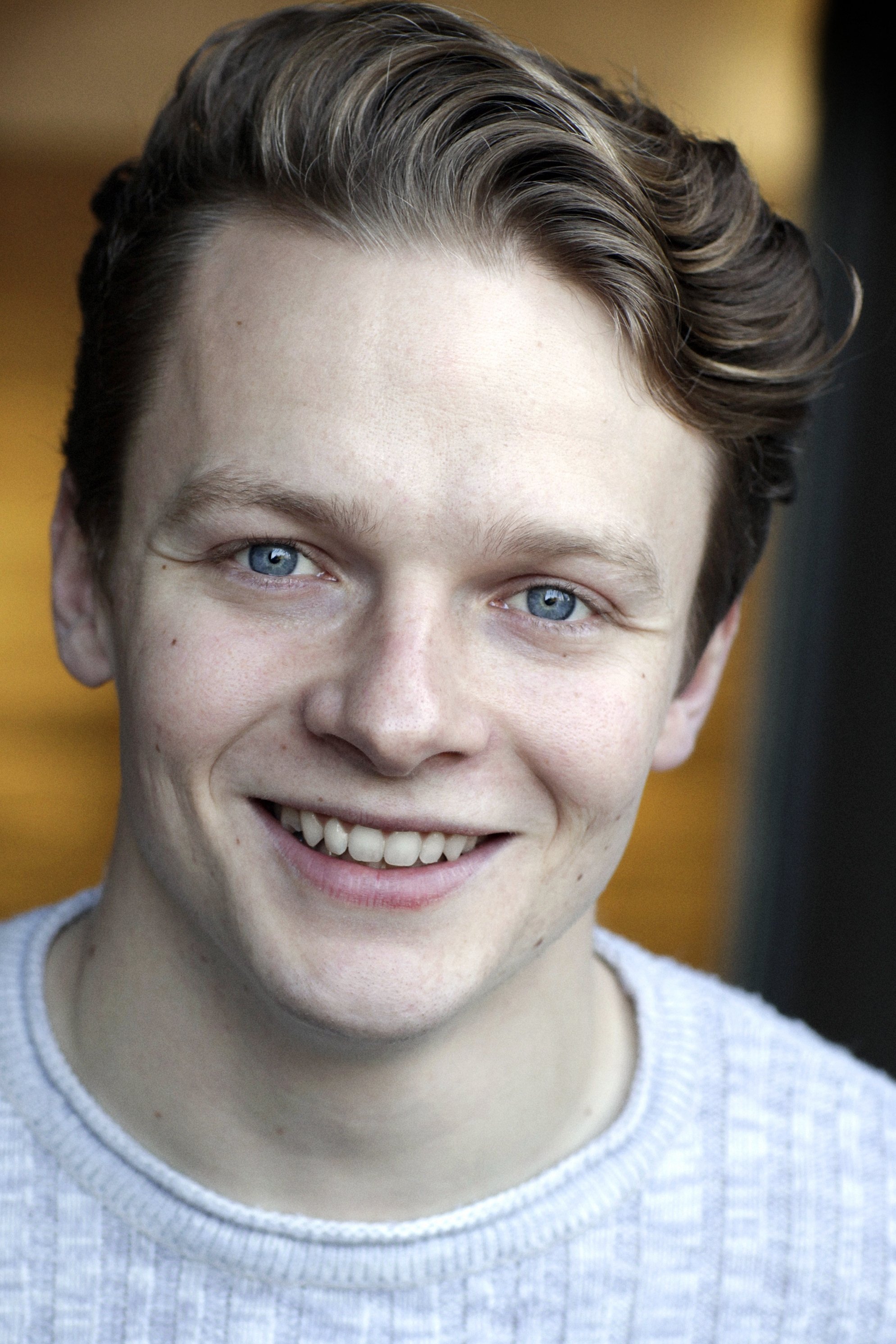 Sam Rintoul backdrop