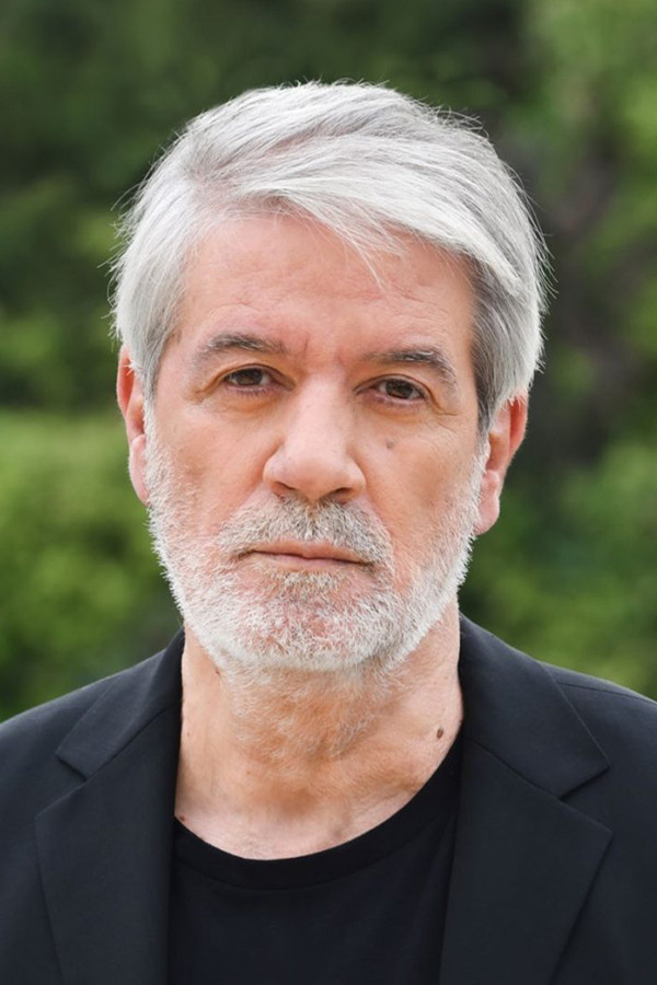 Filippos Sofianos backdrop