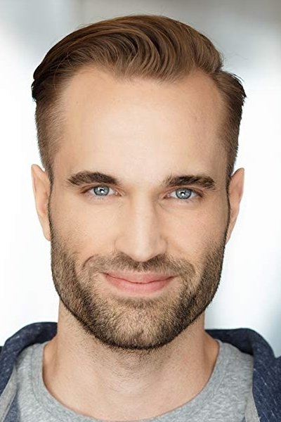 Eric Feltes backdrop