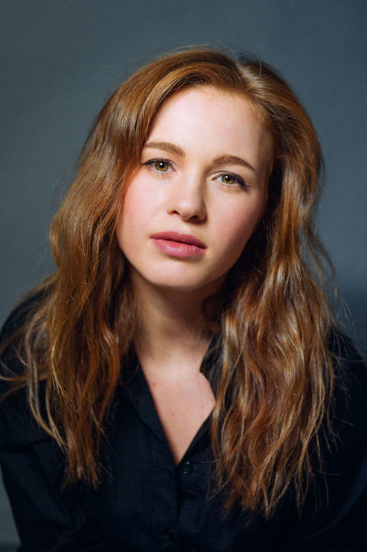 Anna Arefieva backdrop