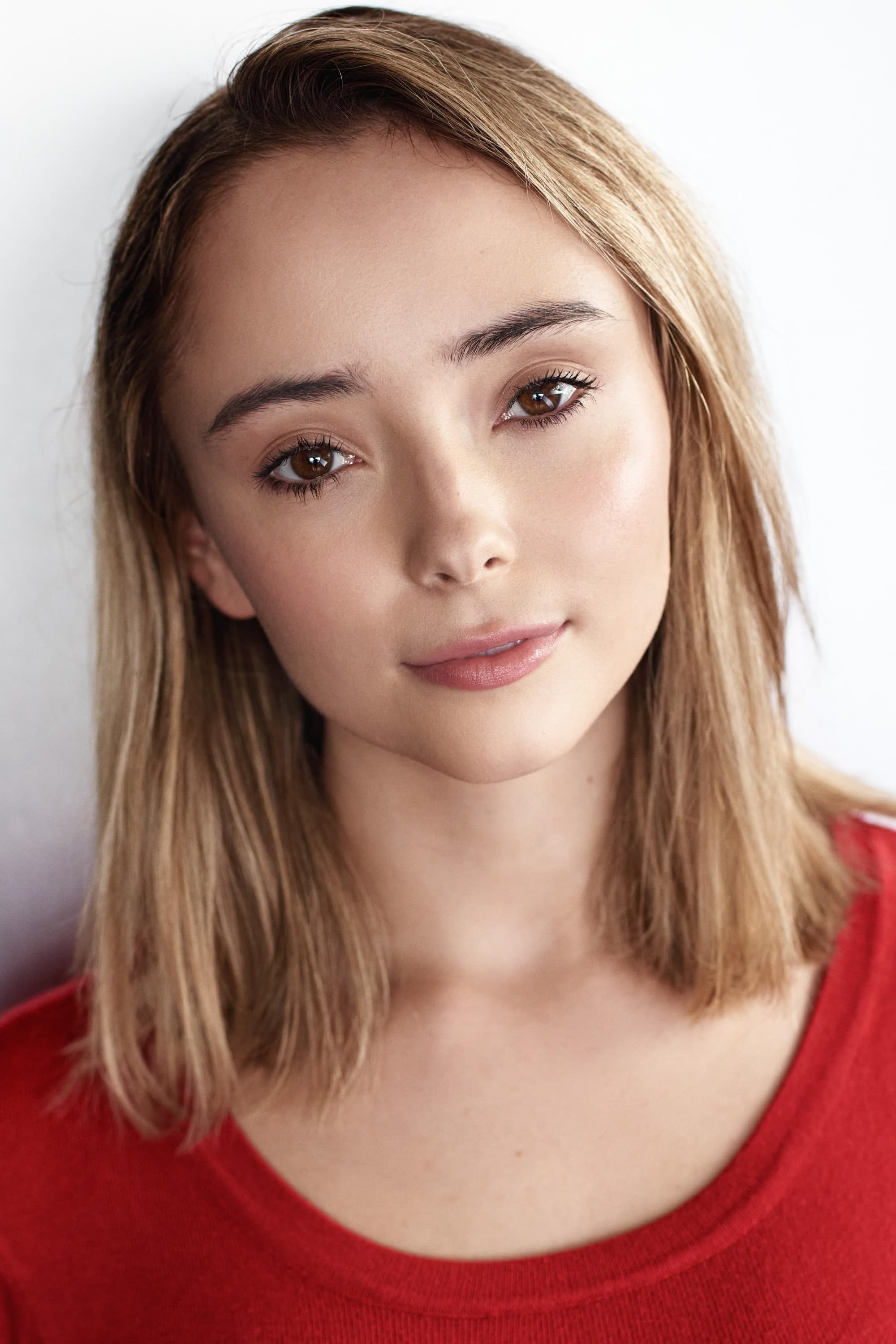 Aria Taylor backdrop