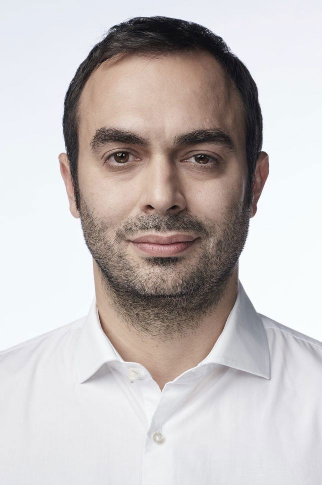 Roman Blumaier backdrop