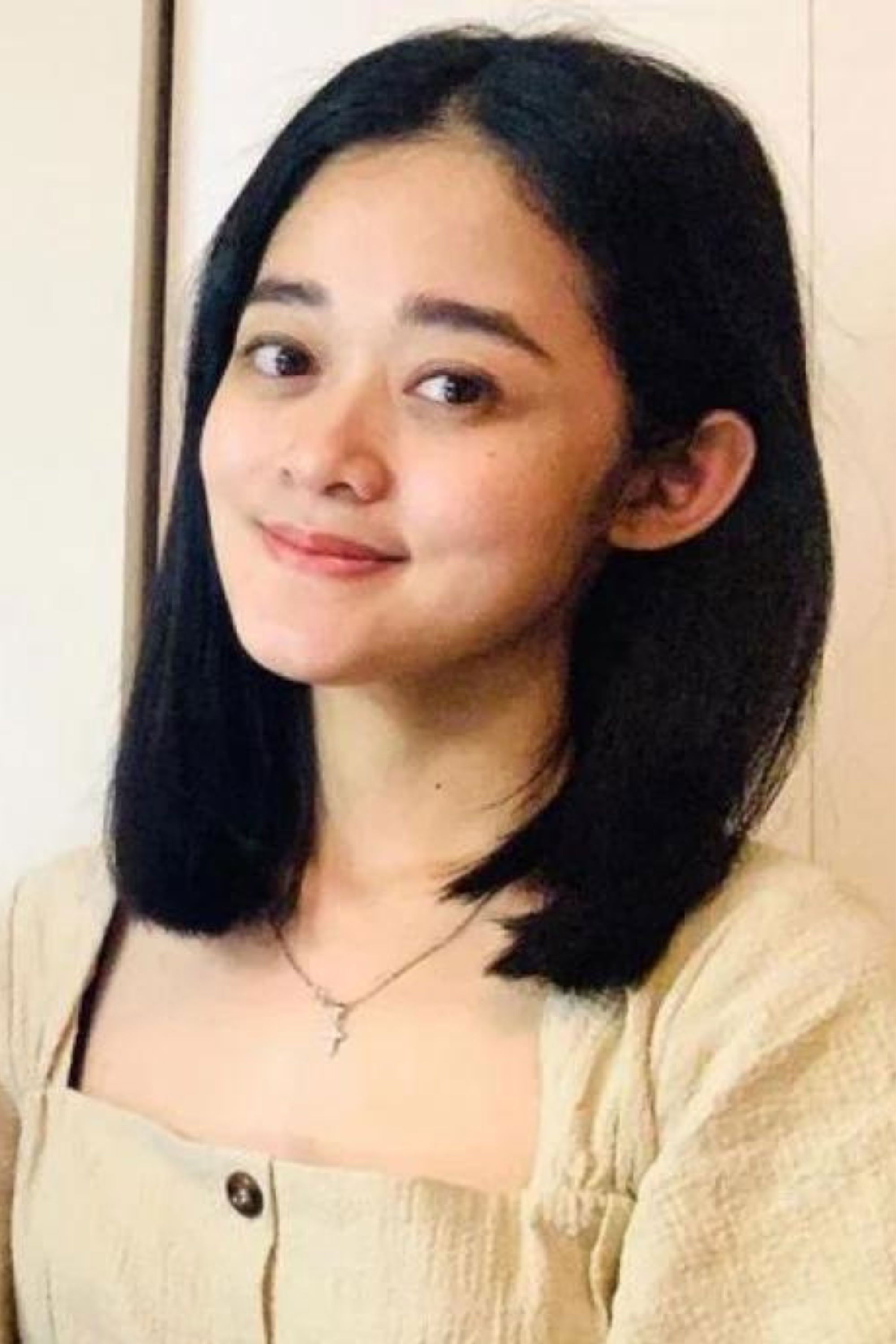 Gisela Cindy backdrop