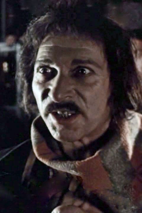 Aleksandr Raydanov backdrop