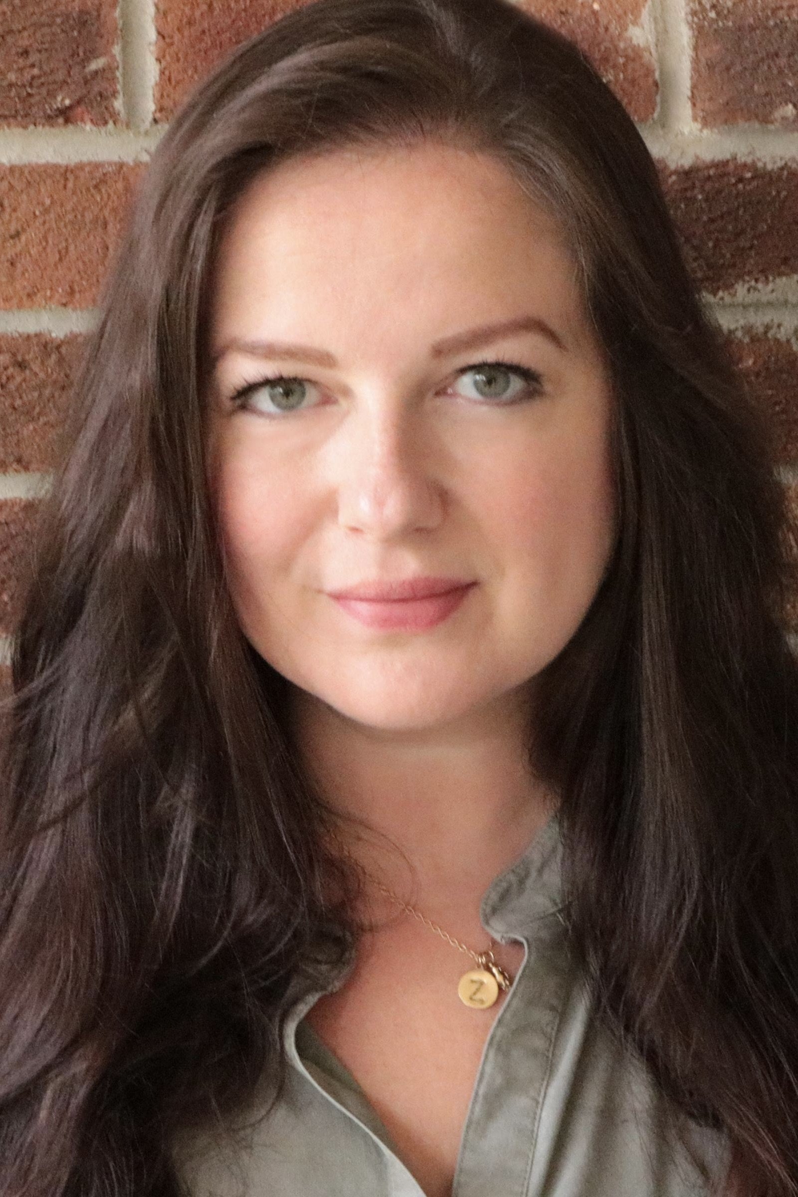 Zuzanna Szadkowski backdrop