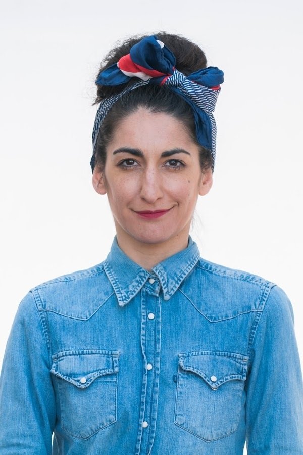 Çaro López backdrop