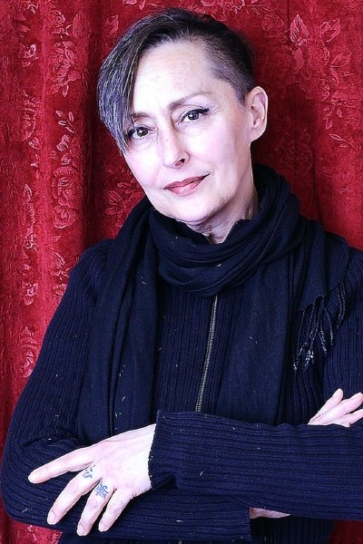 Thekla Tselepi backdrop