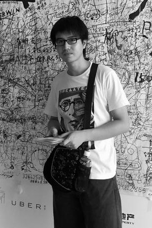 'Xiongzaixia' Tan Jiahao backdrop