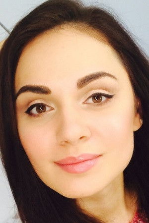 Olga Savitskaya backdrop