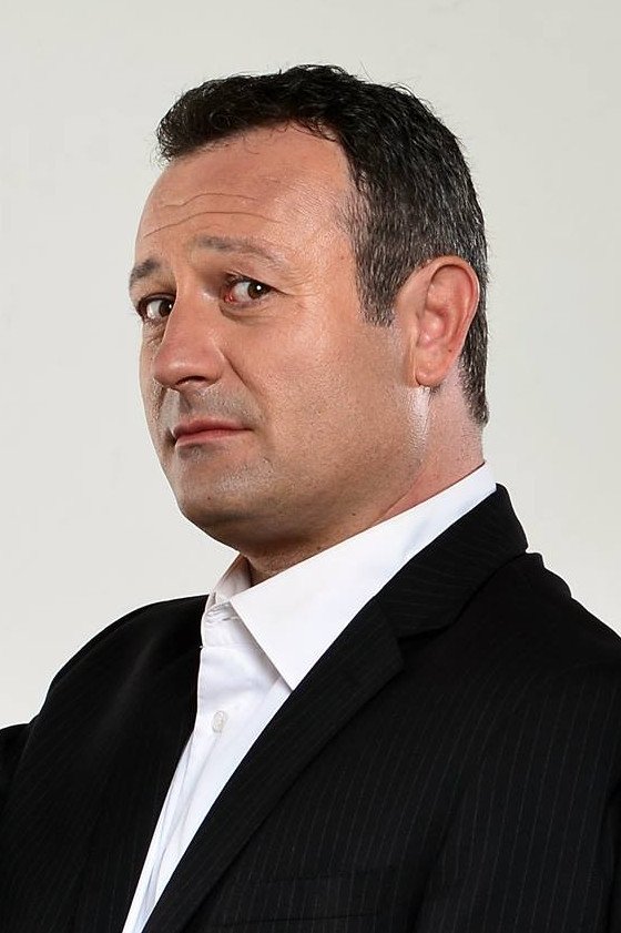 Dimitar Rachkov backdrop