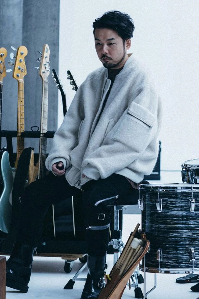 Keiichi Ejima backdrop