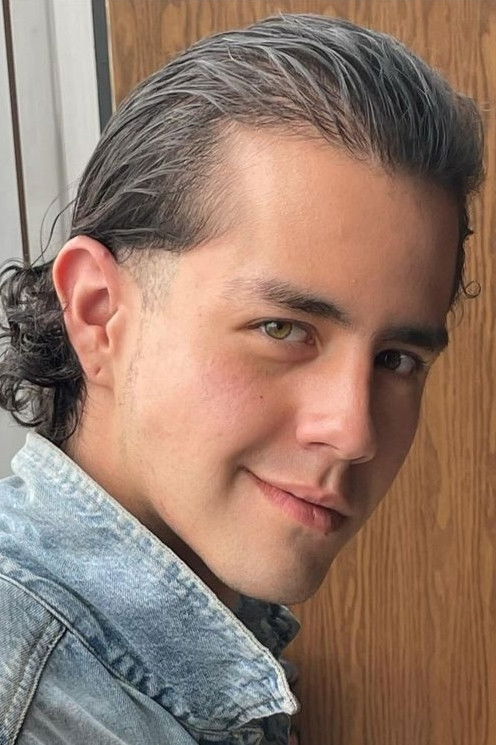 Carlos Meza backdrop