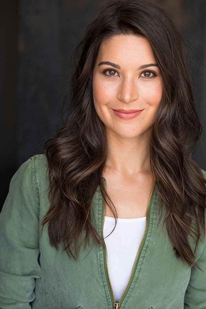 Elizabeth Clare backdrop