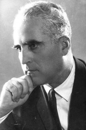 Ali Zeynalov backdrop