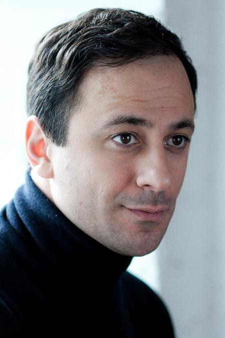 Yury Askarov backdrop