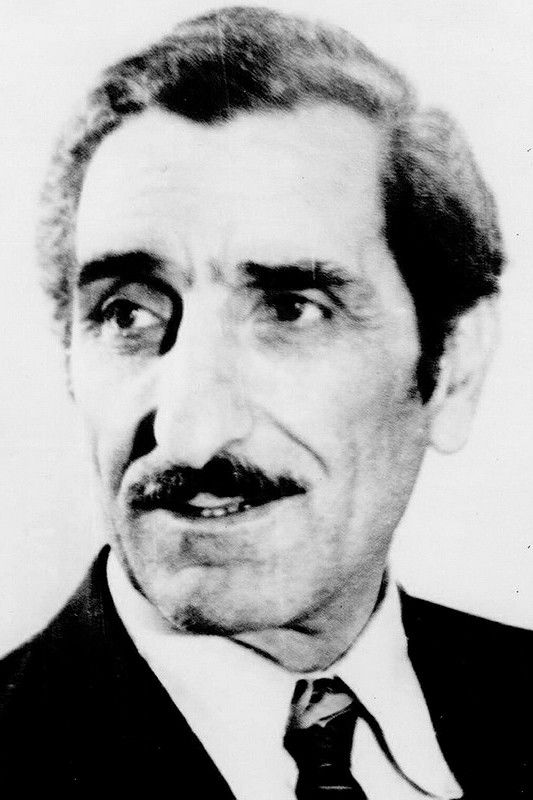 Mukhtar Avsharov backdrop