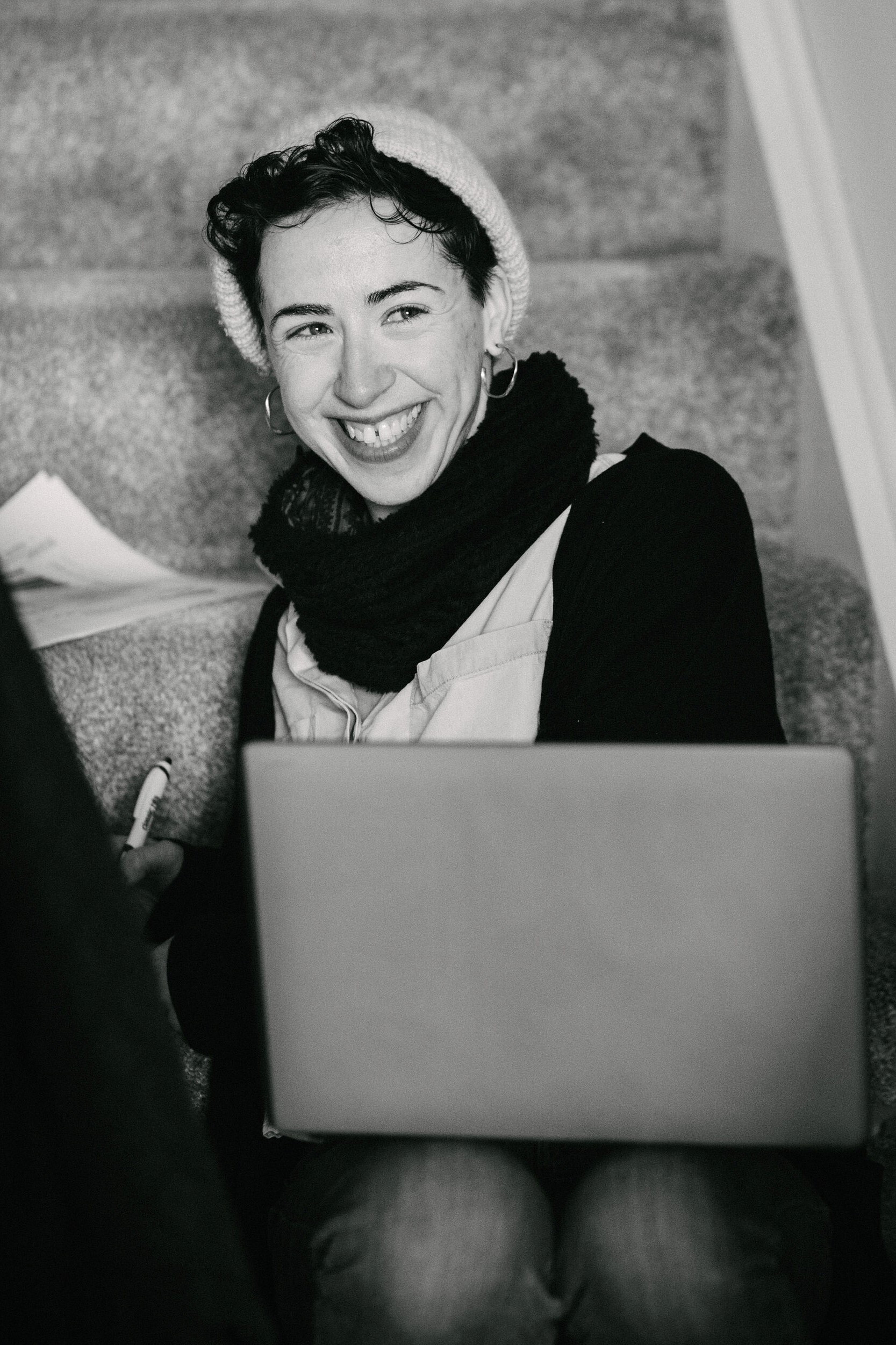 Maggie Ryan backdrop