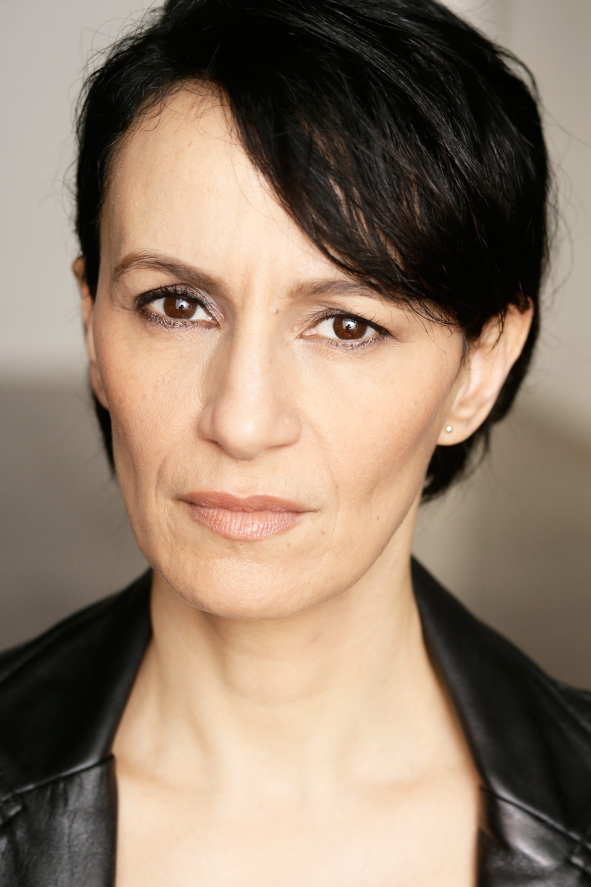 Paris Benjamin backdrop