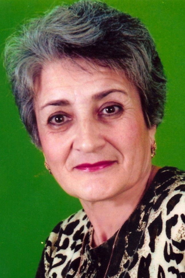 Samaya Musayeva backdrop