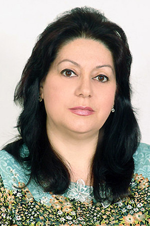 Saida Guliyeva backdrop