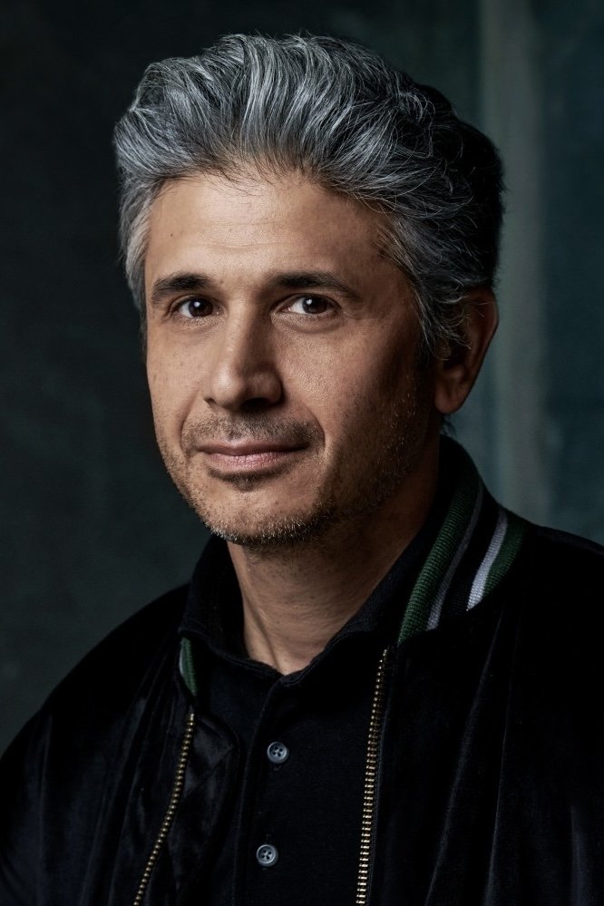 Win Rosenfeld backdrop