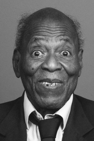 Arnoldo Palacios backdrop