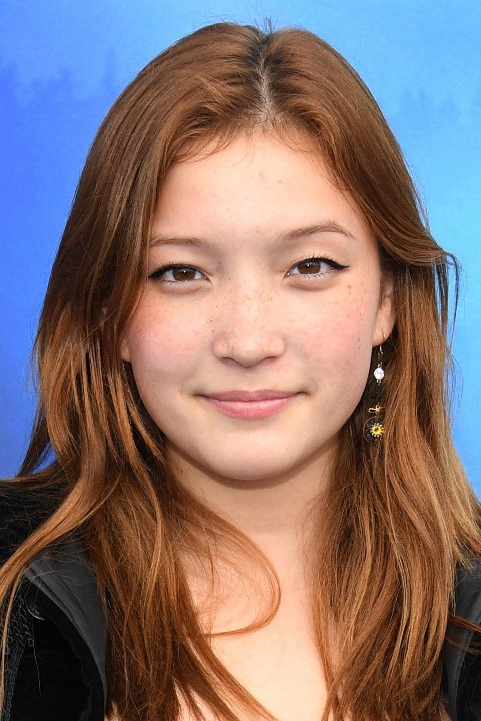 Saylor Bell Curda backdrop