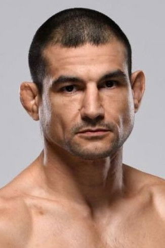 Vinc Pichel backdrop