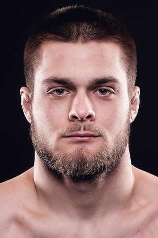 Mads Burnell backdrop