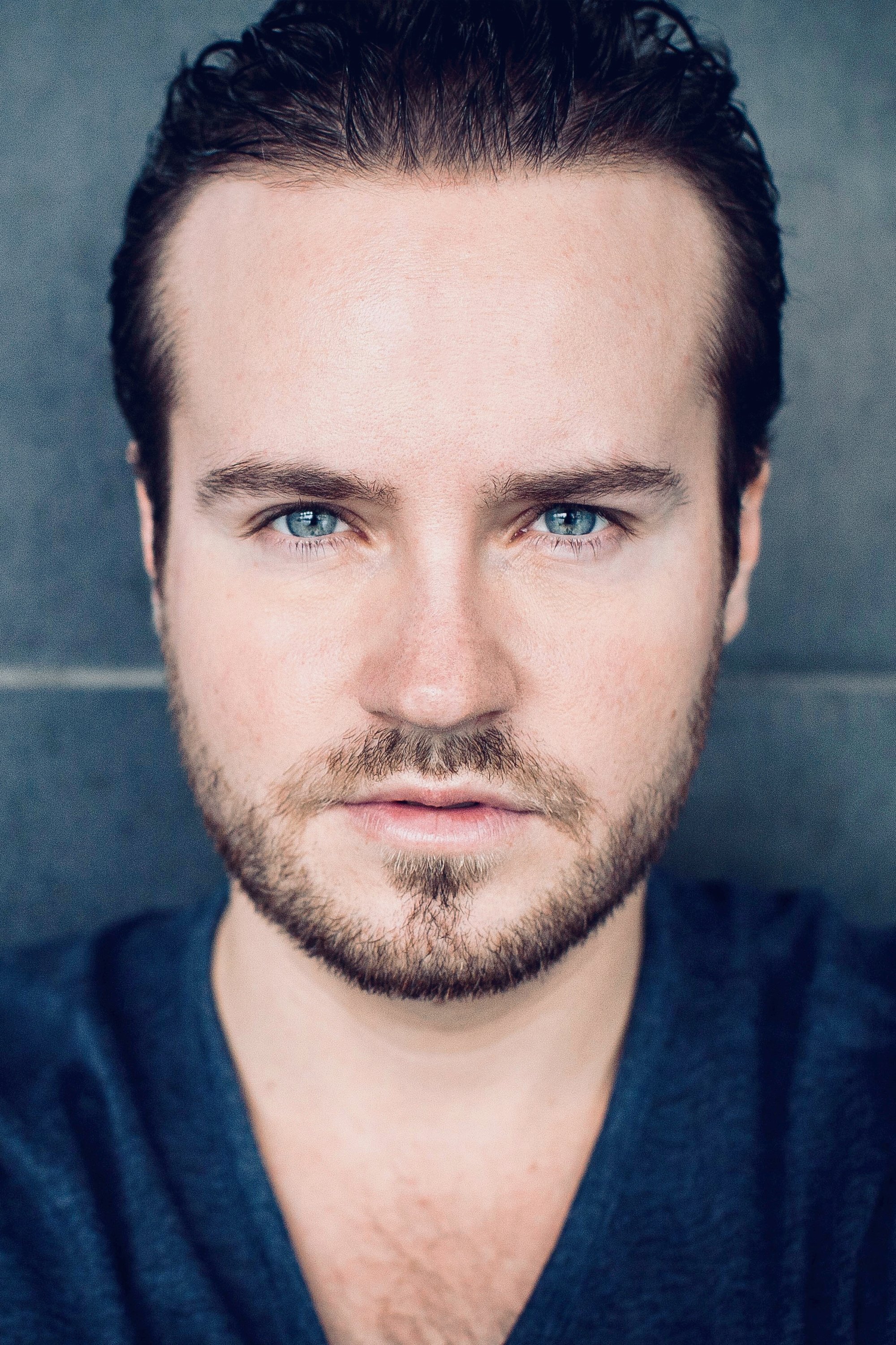 Brandon Ludwig backdrop