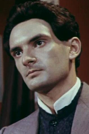 Mikail Karimov backdrop