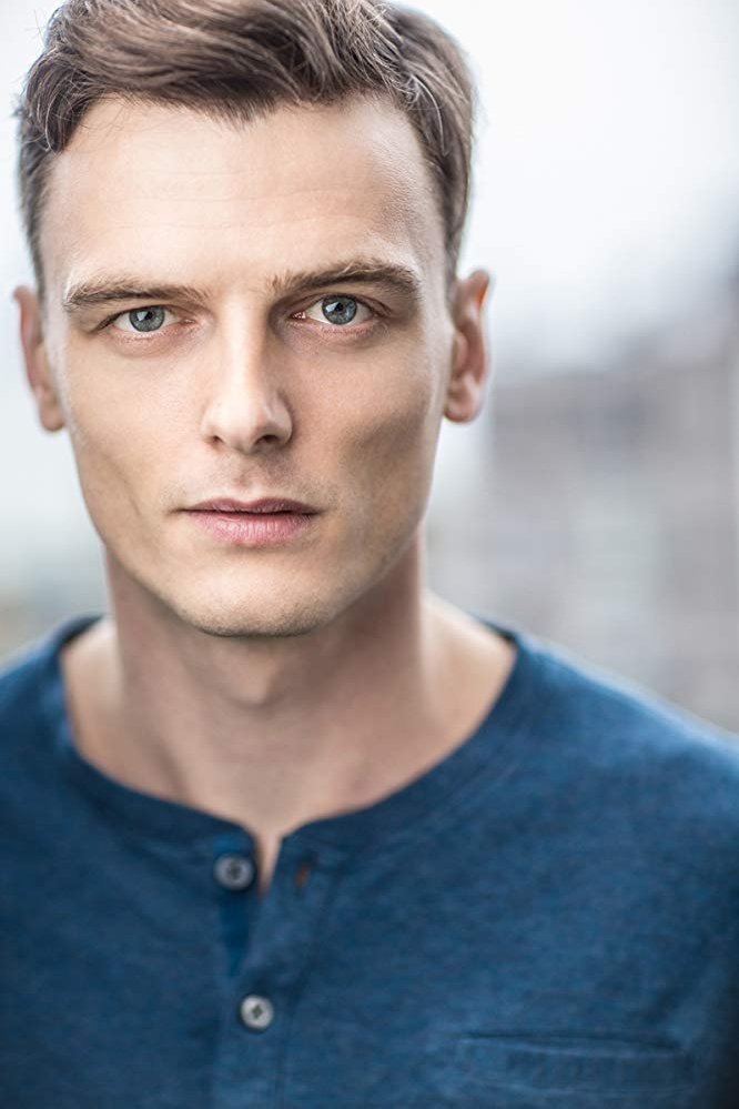 Thomas Nicholson backdrop