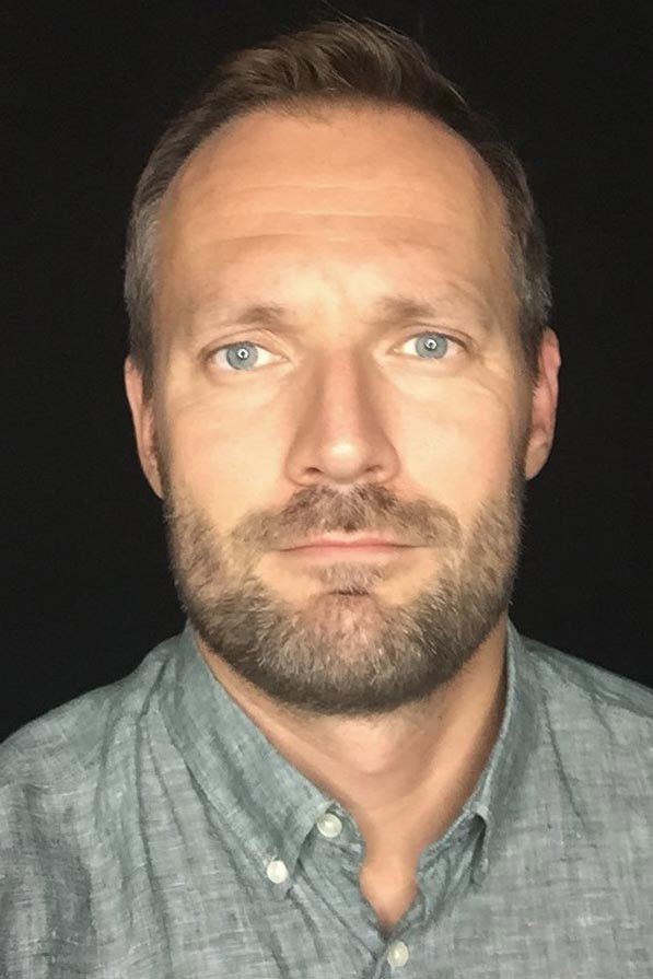 Ondřej Novotný backdrop