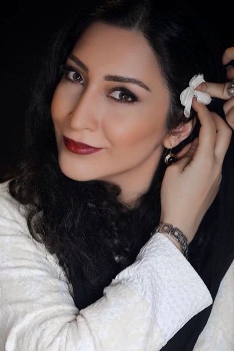 Baharan BaniAhmadi backdrop