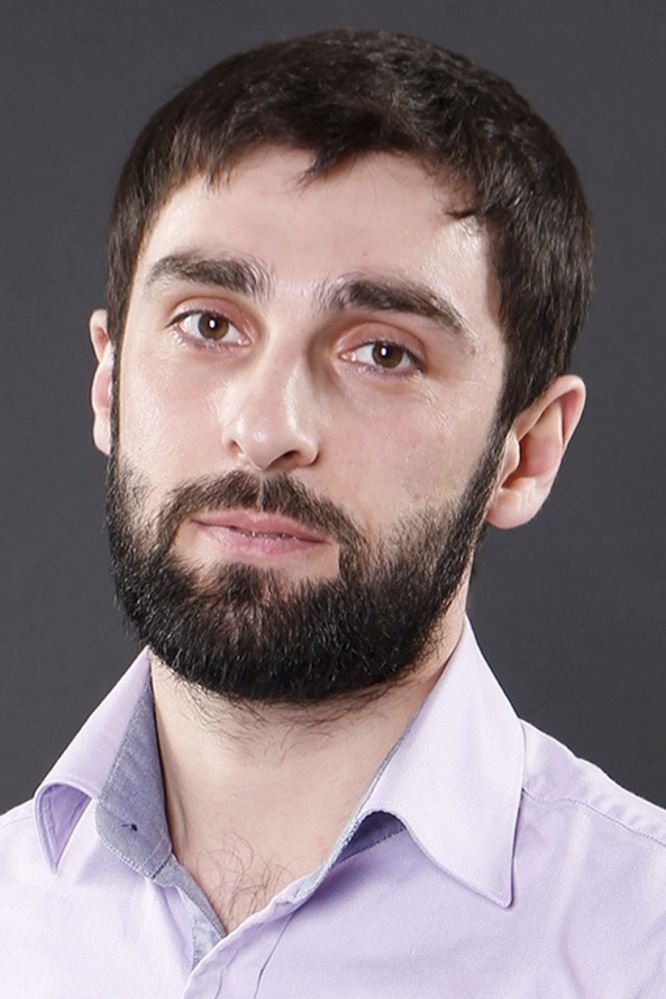 Ayub Tsingiev backdrop