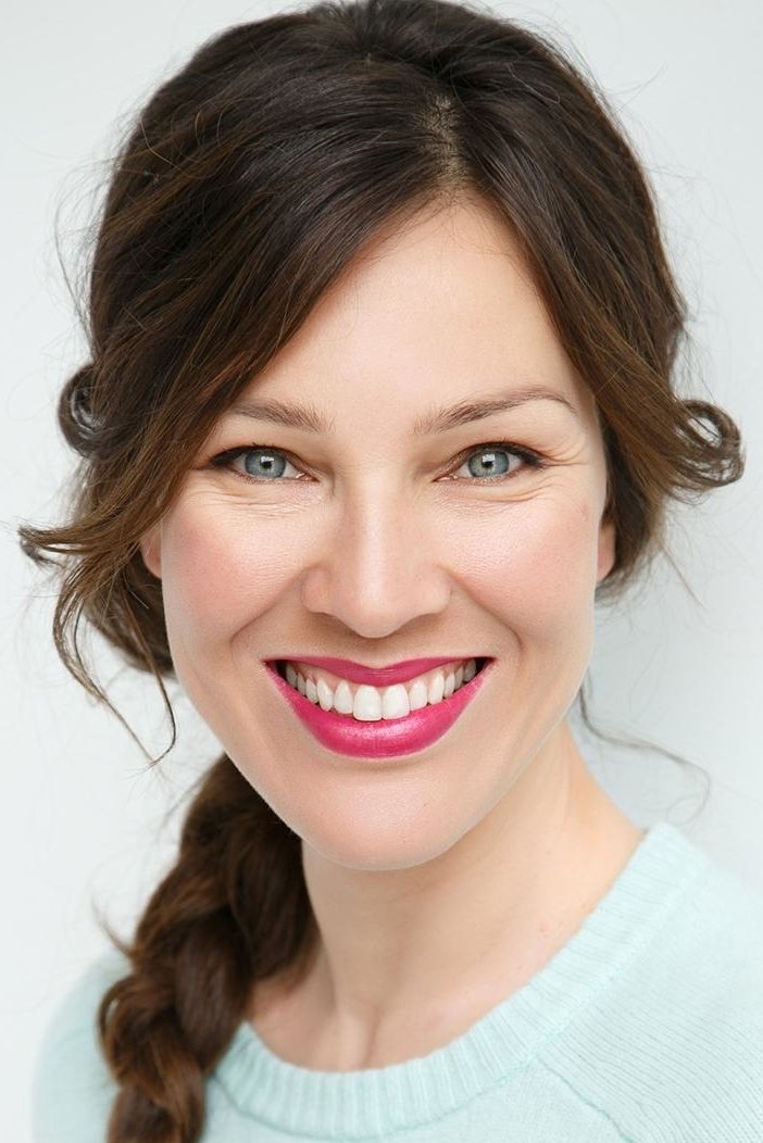 Geneviève Albert backdrop