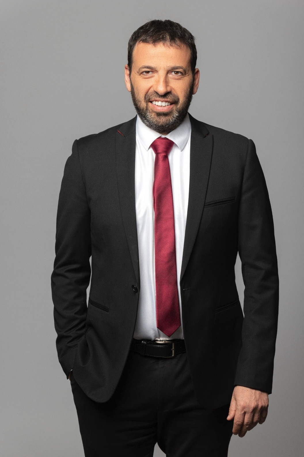 Raviv Drucker backdrop