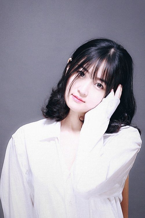 Chen Weiqin backdrop