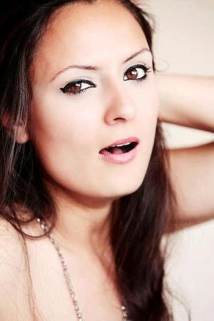 Buse Sevindik backdrop